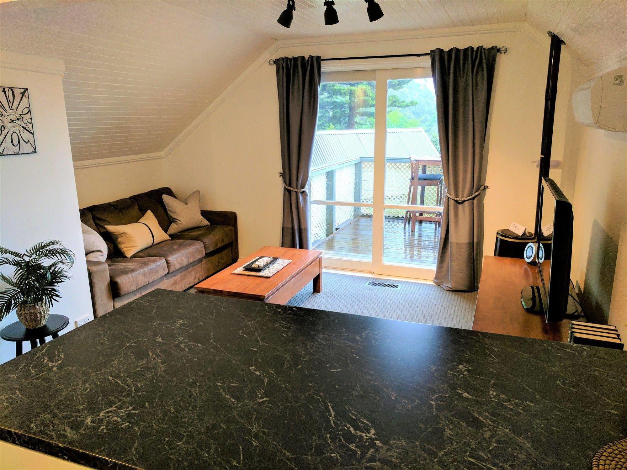 Annie Roes Luxury B&B Bend of Islands Eksteriør billede